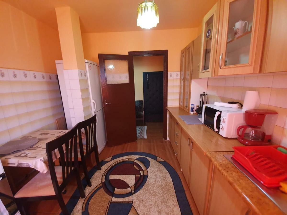 شقة Apartament Denis Orşova المظهر الخارجي الصورة
